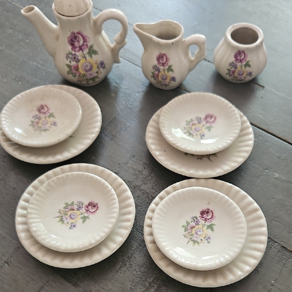 Floral Ceramic Tea Set